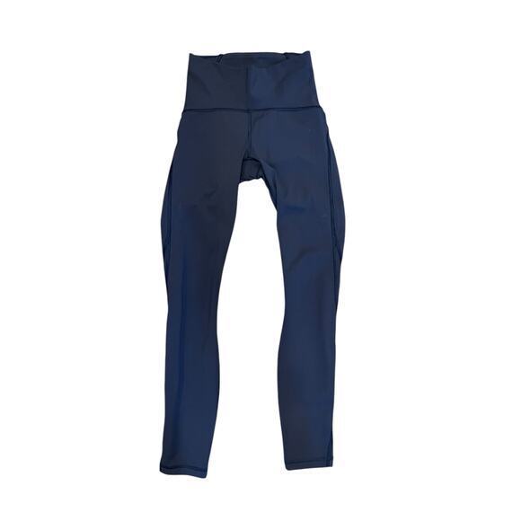 EUC Lululemon Women 2‎ Train Times 7/8 Pant Midnight Navy Blue Solid Color Mesh - Picture 3 of 17